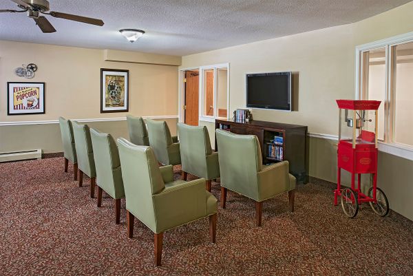 American House Westland Joy - image 1
