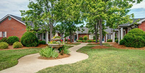 Brekenridge Retirement Center - image 1
