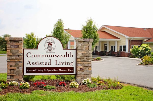 Commonwealth Senior Living At Cedar Bluff - image 1