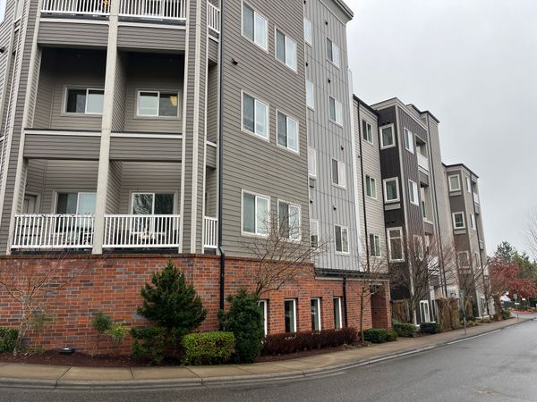 Laurel Parc At Bethany Village - image 1