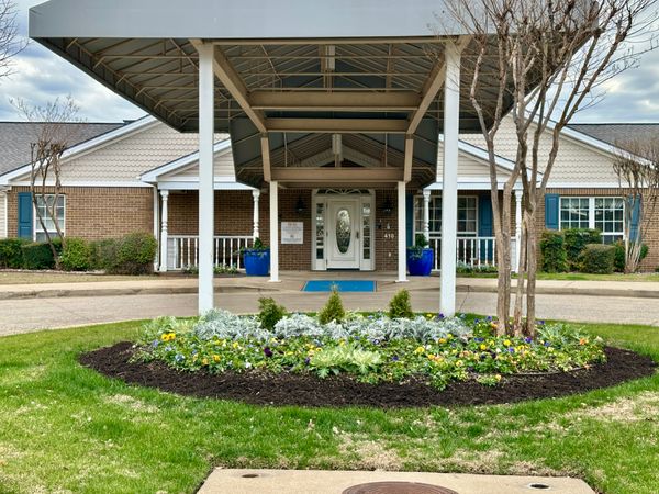 Arden Courts at Richardson - image 1