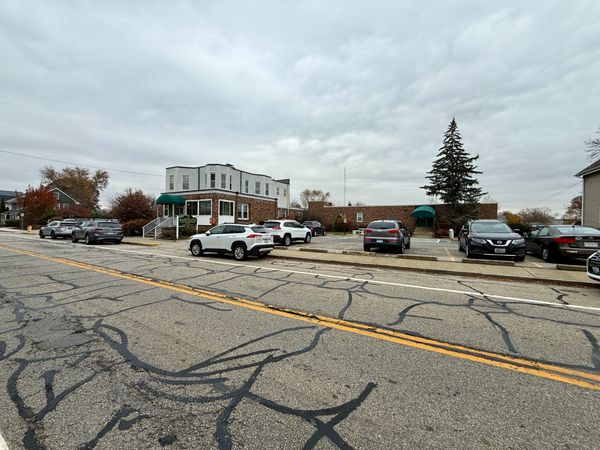 Eastgate Nursing & Rehabilitation Center - image 1