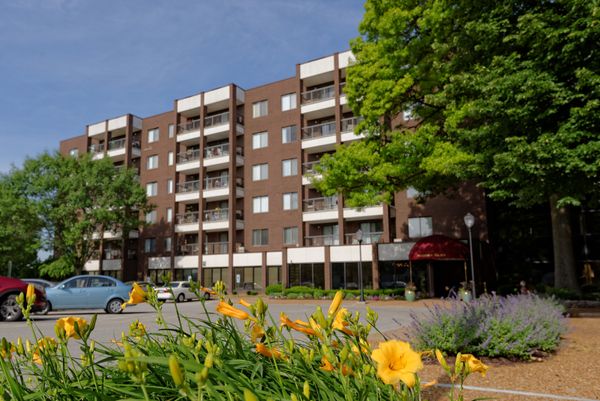 Hickory Glen - image 1