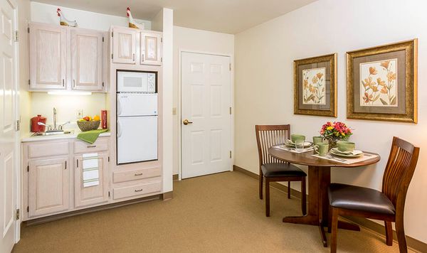 Benchmark Senior Living At Haverhill Crossings - image 1