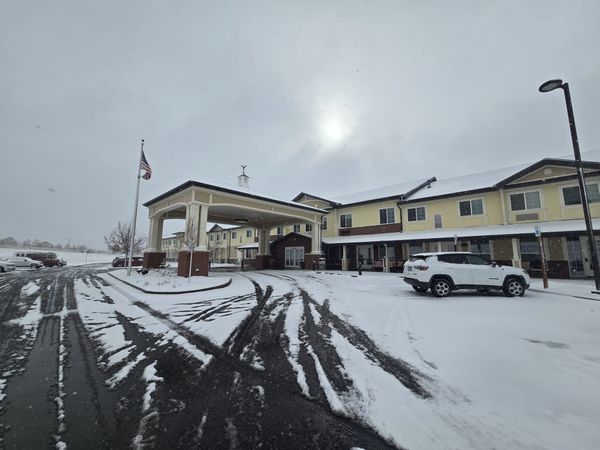 Peakview Assisted Living And Memory Care - image 1