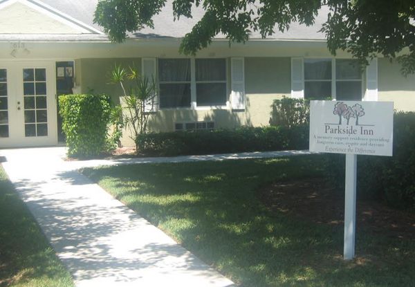 Parkside Inn - image 1