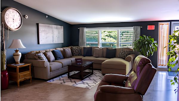 River Breeze Adult Care Home - image 1