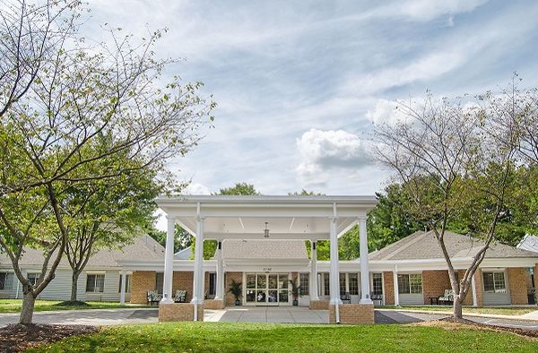 Lighthouse Senior Living At Rose Manor - image 1