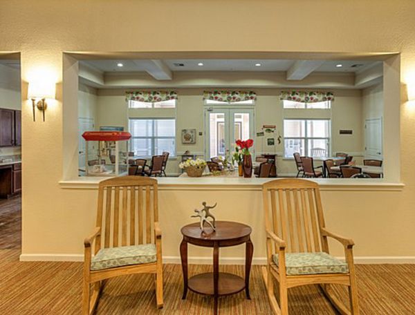 Orchard Park at Southfork Assisted & Senior Living - image 1