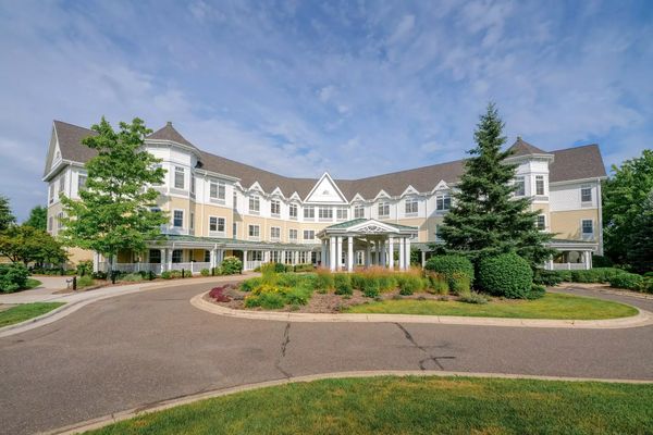 StoryPoint Roseville - image 1