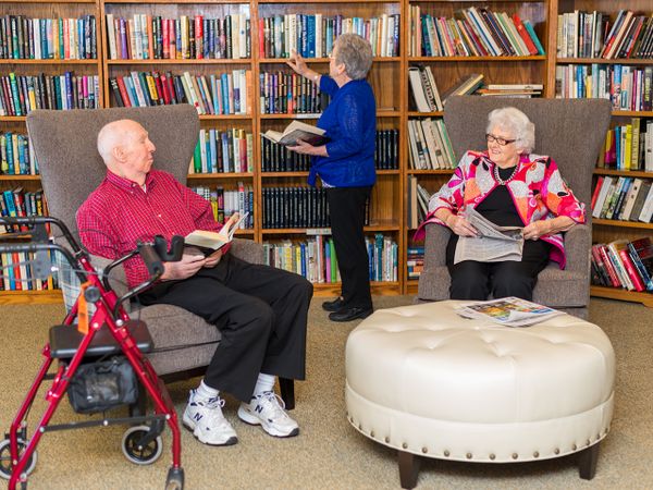 Green Country Village - image 1