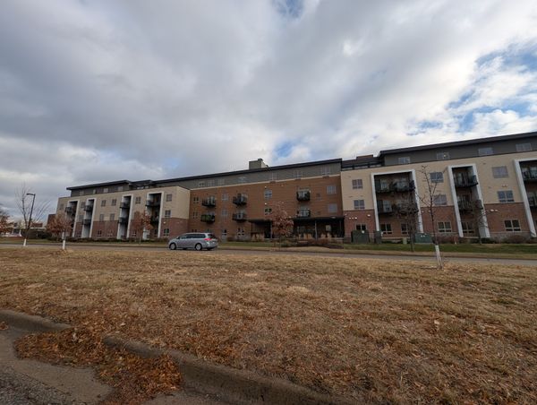 Yorkshire Of Edina Senior Living - image 1