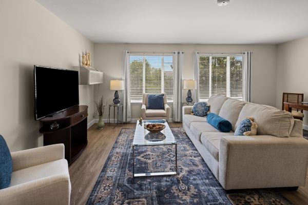 Creekside At Shallowford - image 1