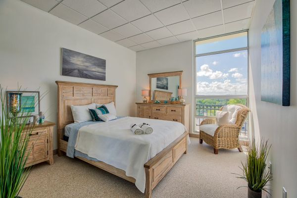 The Peninsula Assisted Living & Memory Care - image 1