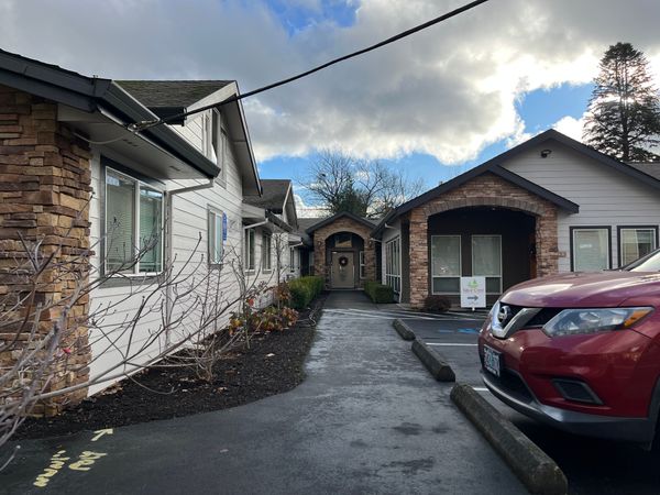 Tabor Crest Residential Care Community - image 1