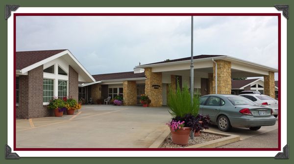 Moundridge Manor - image 1