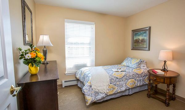 Benchmark Senior Living At Plymouth Crossings - image 1