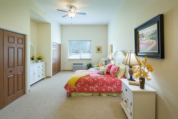 Sarasota Assisted Living - image 1