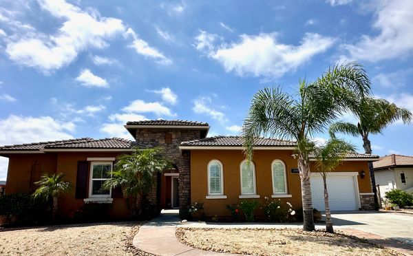 Elite Senior Living - image 1