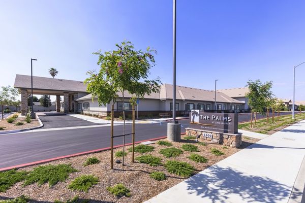 The Palms At San Lauren - image 1