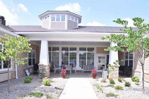 The Oaks At Byron Center - image 1