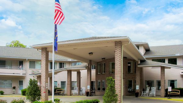 Independence Village Of Evansville (Willow Park) - image 1