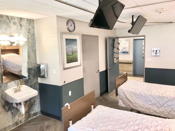 Tarrytown Rehabilitation and Nursing Center - image 1