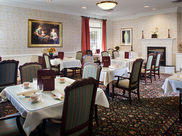 RiverCourt Residences - image 1