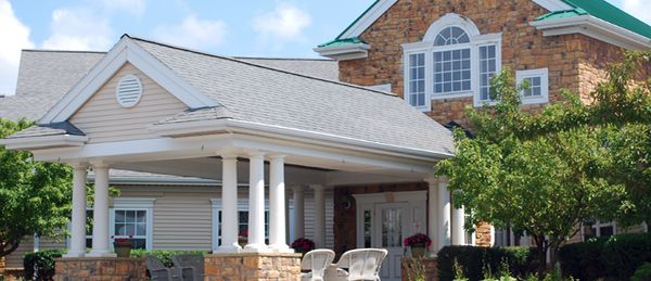 Paramount Senior Living At Cranberry - image 1