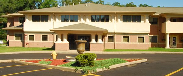 Carriage House Assisted Living Ohio - image 1