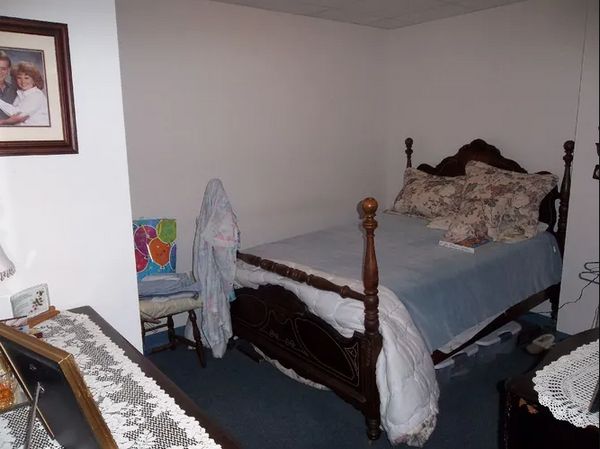 Pleasant Villa Retirement Home - image 1