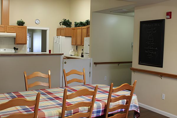 Ashley Manor Homedale - image 1