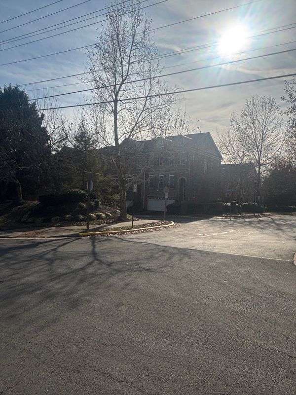 Arden Courts at Fair Oaks - image 1
