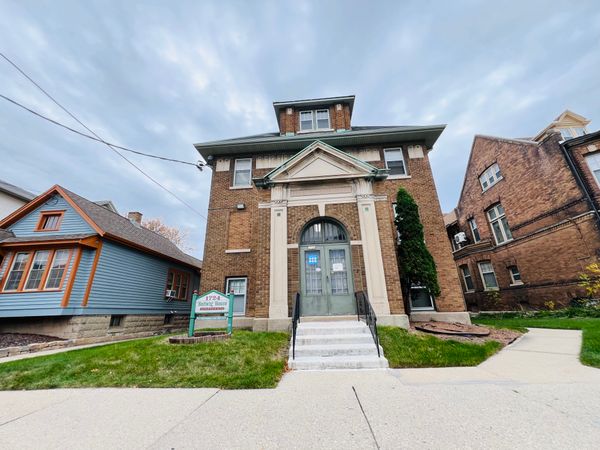 Hedwig House - image 1