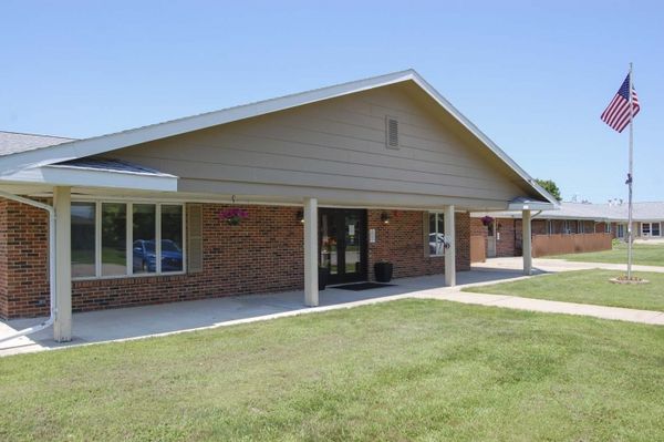 Clarion Wellness And Rehabilitation Center - image 1