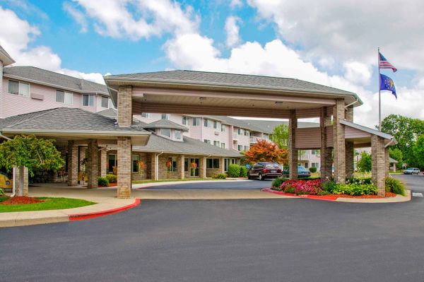 Arbor Glen Independent & Assisted Living Community - image 1