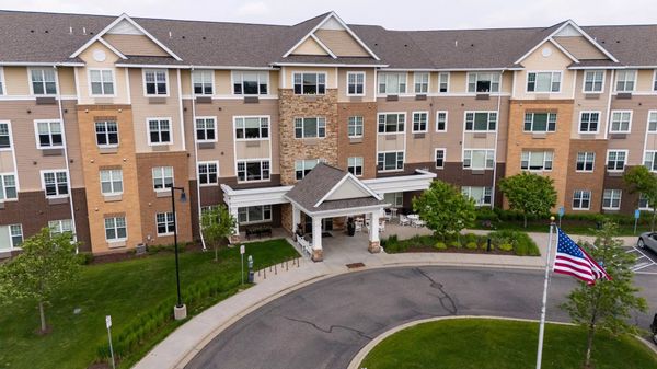 StoryPoint Oakdale - image 1