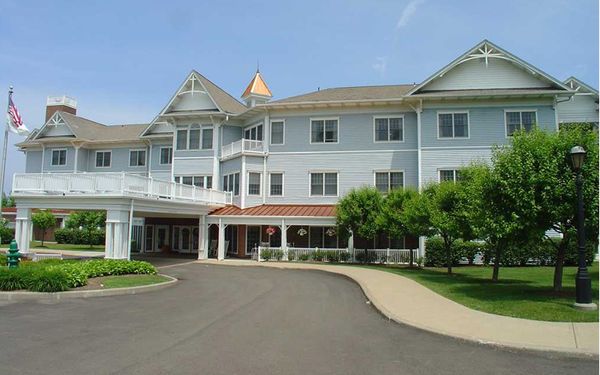 The Residence at Presque Isle Bay - image 1