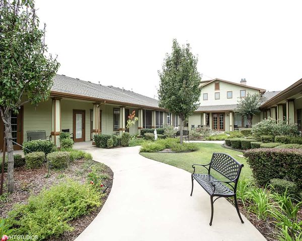 Spring Lake Assisted Living & Memory Care - image 1