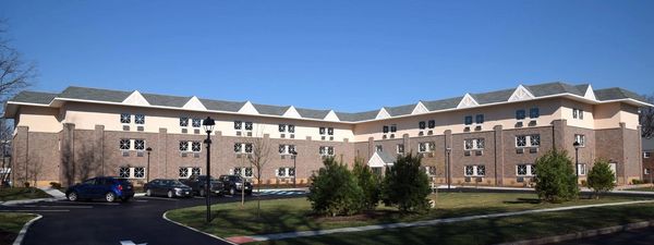 Broadway Care Center of Maple Heights - image 1