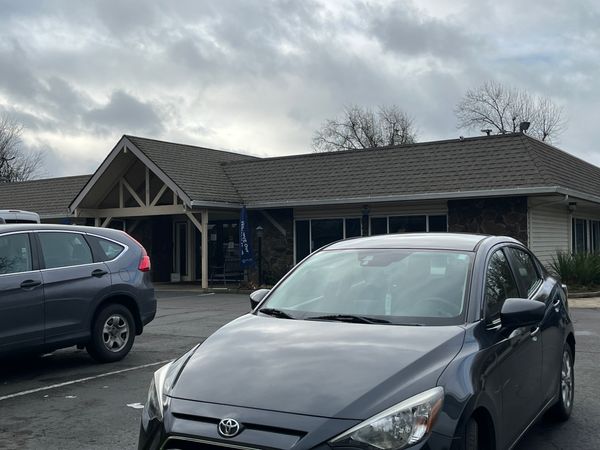French Prairie Nursing & Rehabilitation Center - image 1