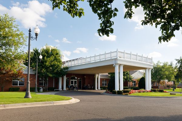 Arbor House Of Midwest City - image 1