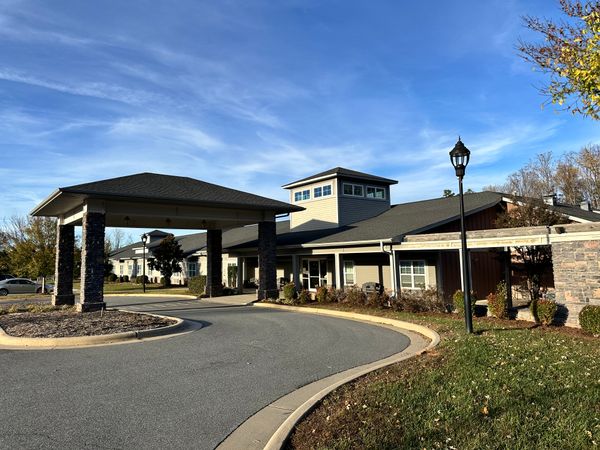 Northlake House - image 1