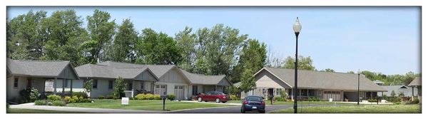 Allure of Pinecrest - image 1