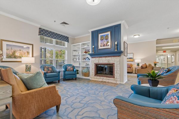 Whitby Pointe - image 1