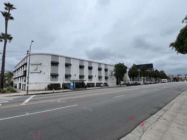 Country Villa Terrace Assisted Living Center - image 1