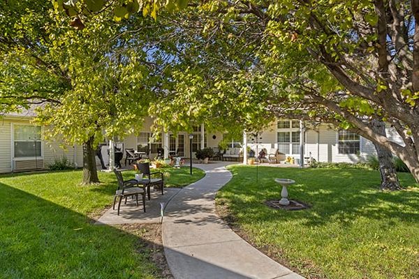 Brookdale Great Bend - image 1