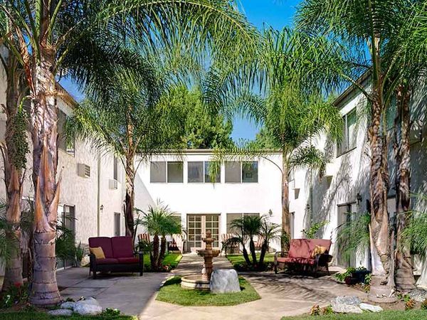 Atria Covina - image 1