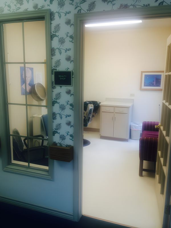Independence Hall - image 1