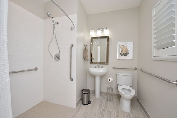 Paradise Living Centers Arcadia - image 1